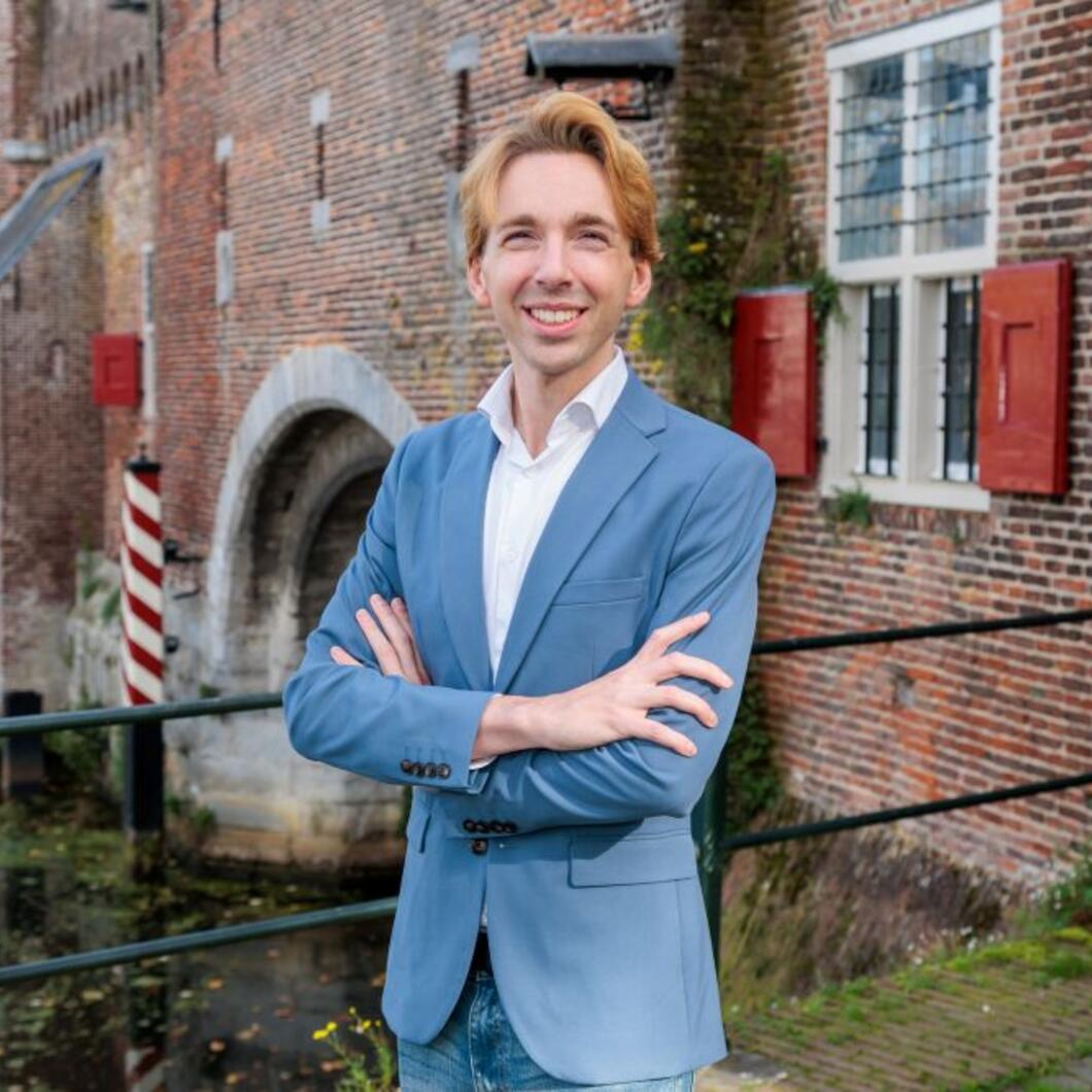 Giel voor de koppelpoort