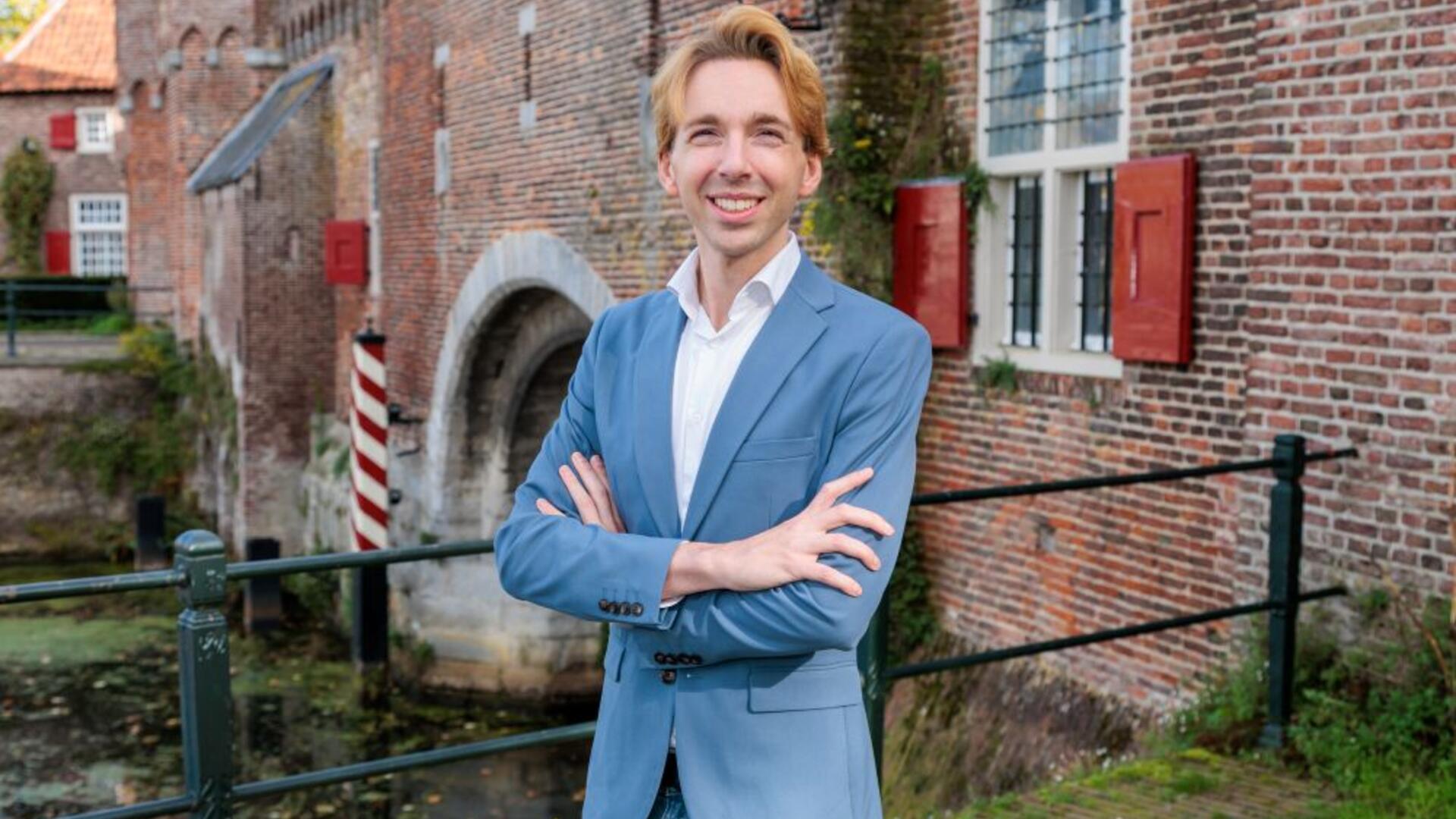 Giel voor de koppelpoort